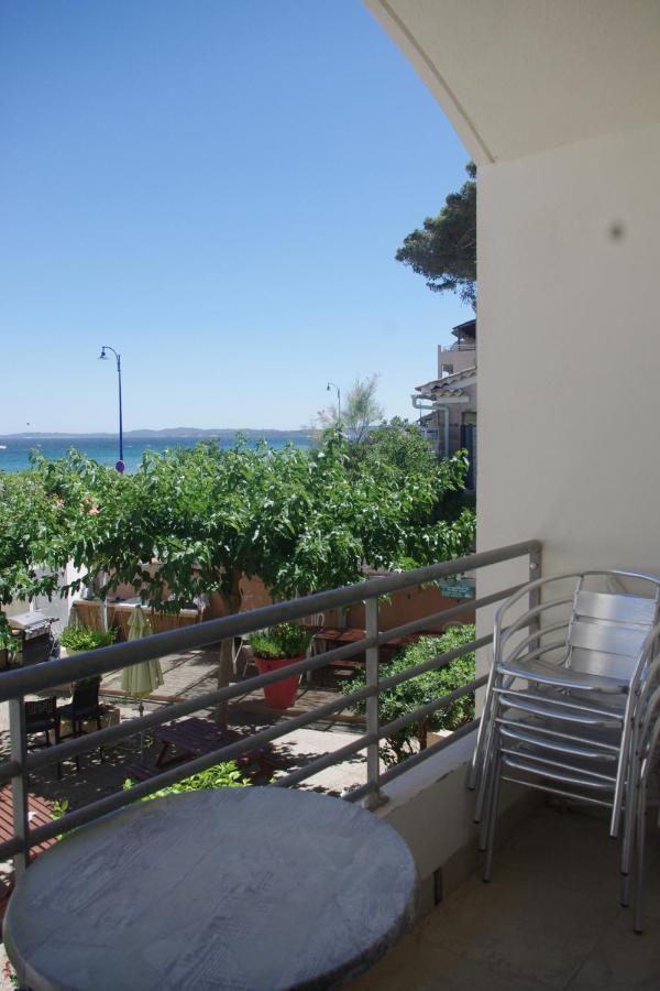 Les Stoechades Aparthotel Hyères Екстериор снимка