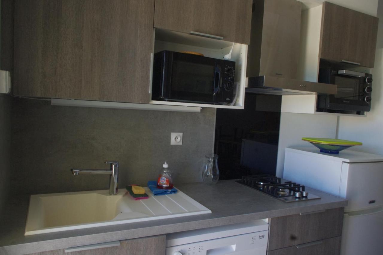 Les Stoechades Aparthotel Hyères Екстериор снимка