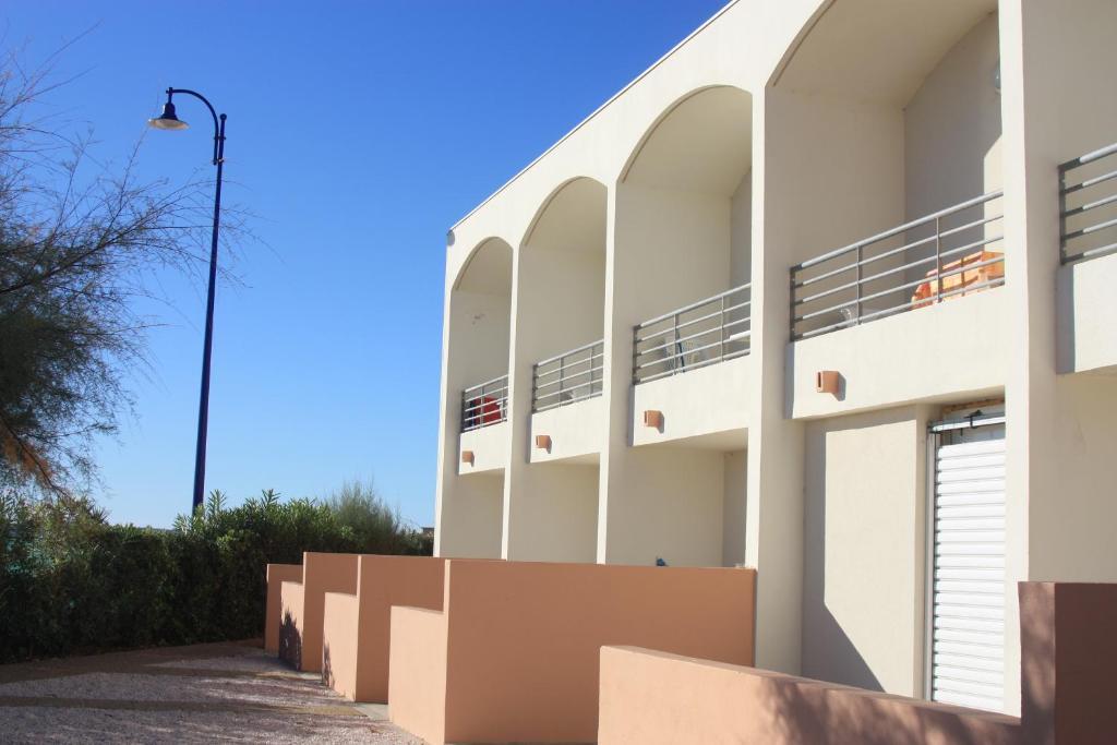 Les Stoechades Aparthotel Hyères Екстериор снимка
